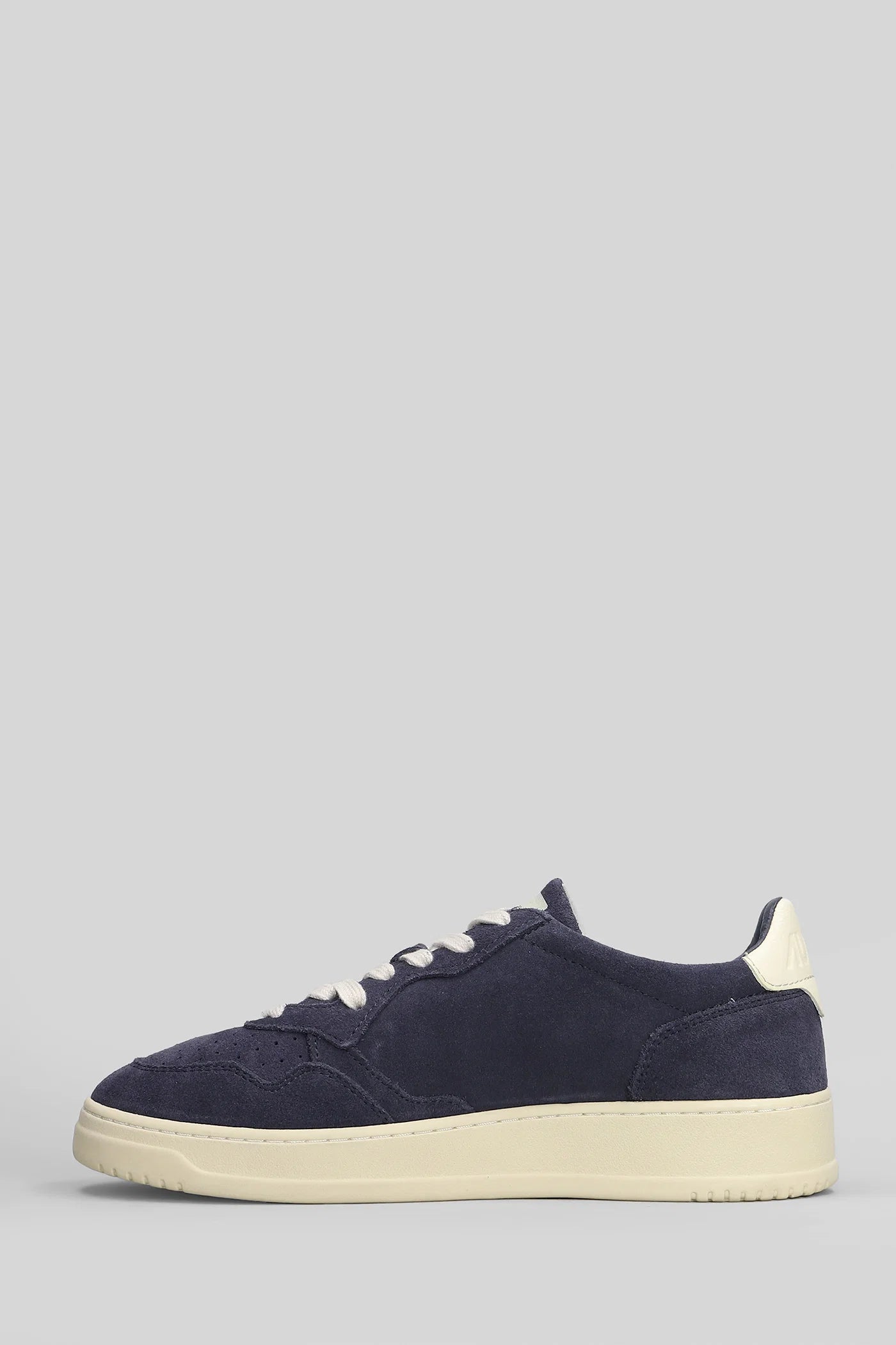 Autry SNEAKERS MEDALIST LOW IN CAMOSCIO BLU AULM UH11