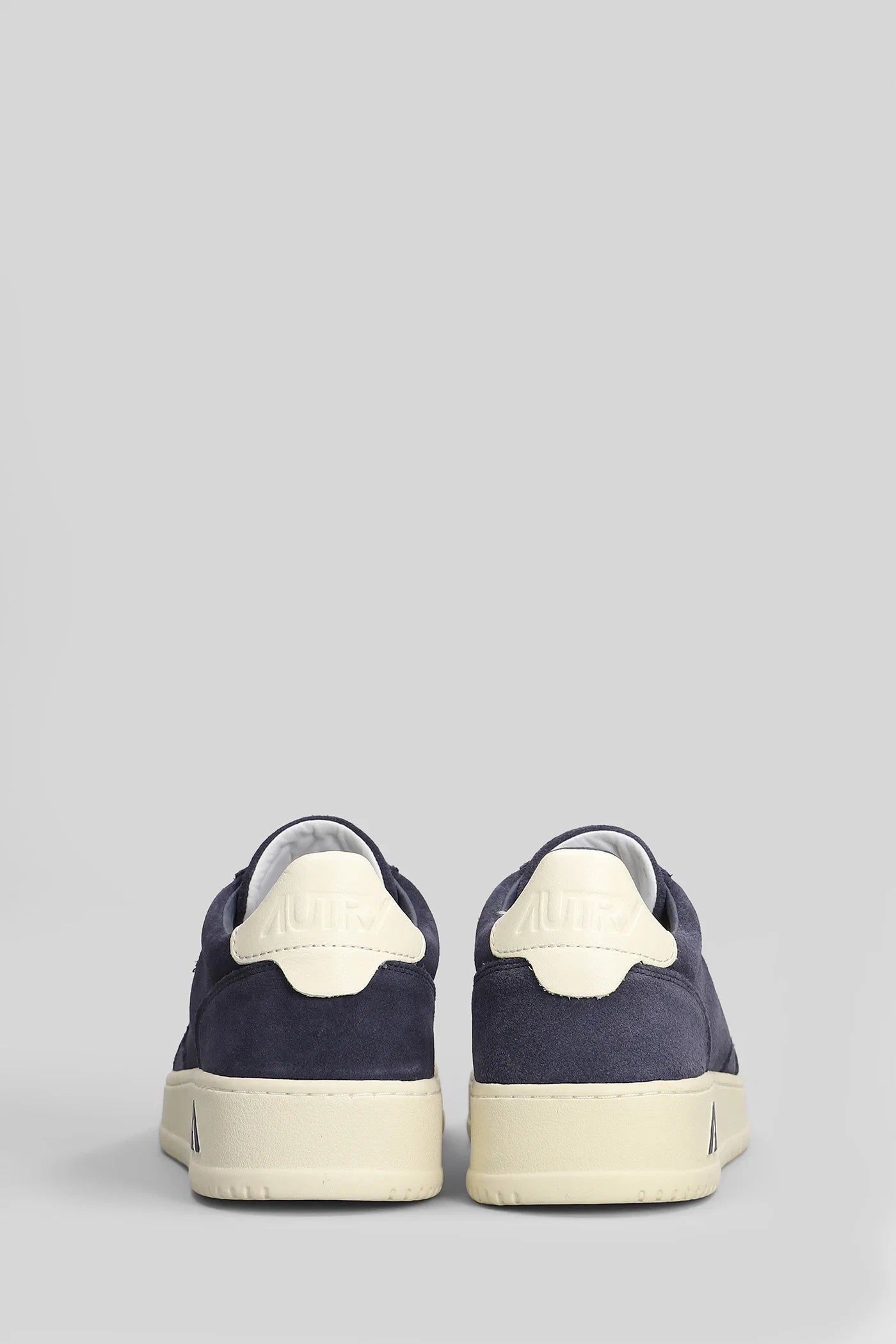 Autry SNEAKERS MEDALIST LOW IN CAMOSCIO BLU AULM UH11