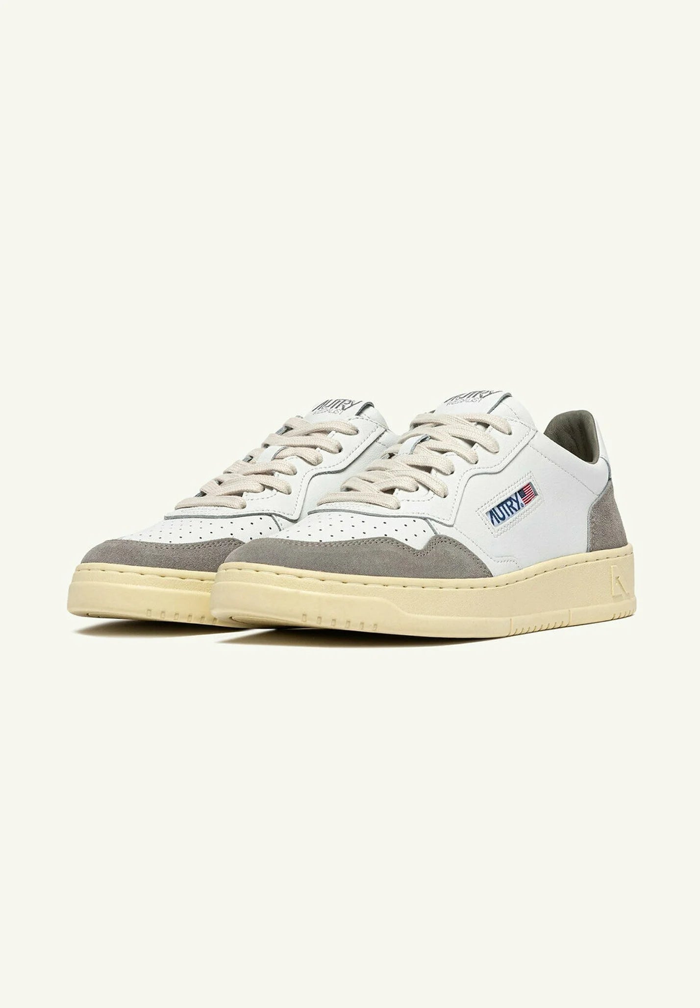 Autry Medalist Low AULW LS56 in Pelle e Camoscio Grigio (Woman)
