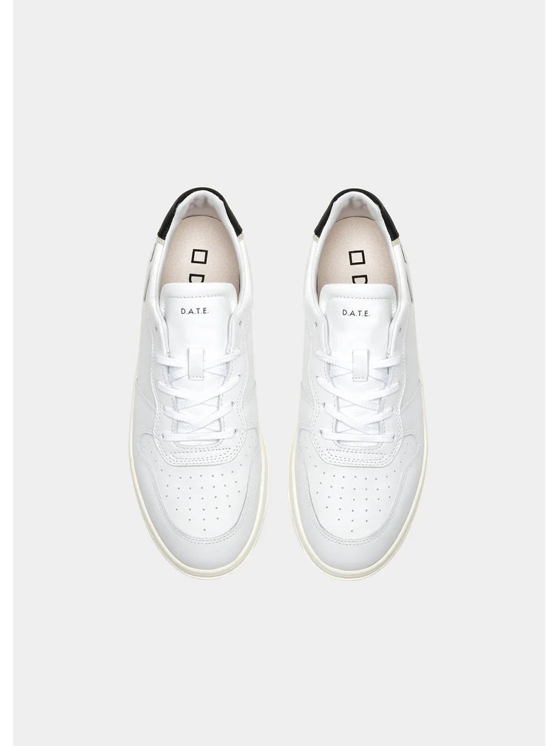 D.A.T.E. COURT CALF Sneakers basse in pelle bianca Spoiler Nero