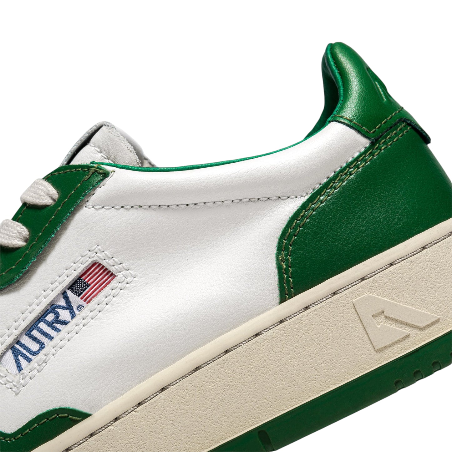 AUTRY SNEAKERS SNEAKERS MEDALIST LOW BICOLOR IN PELLE BIANCA E VERDE