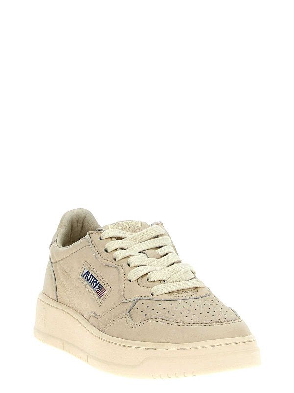 Autry sneakers medalist low