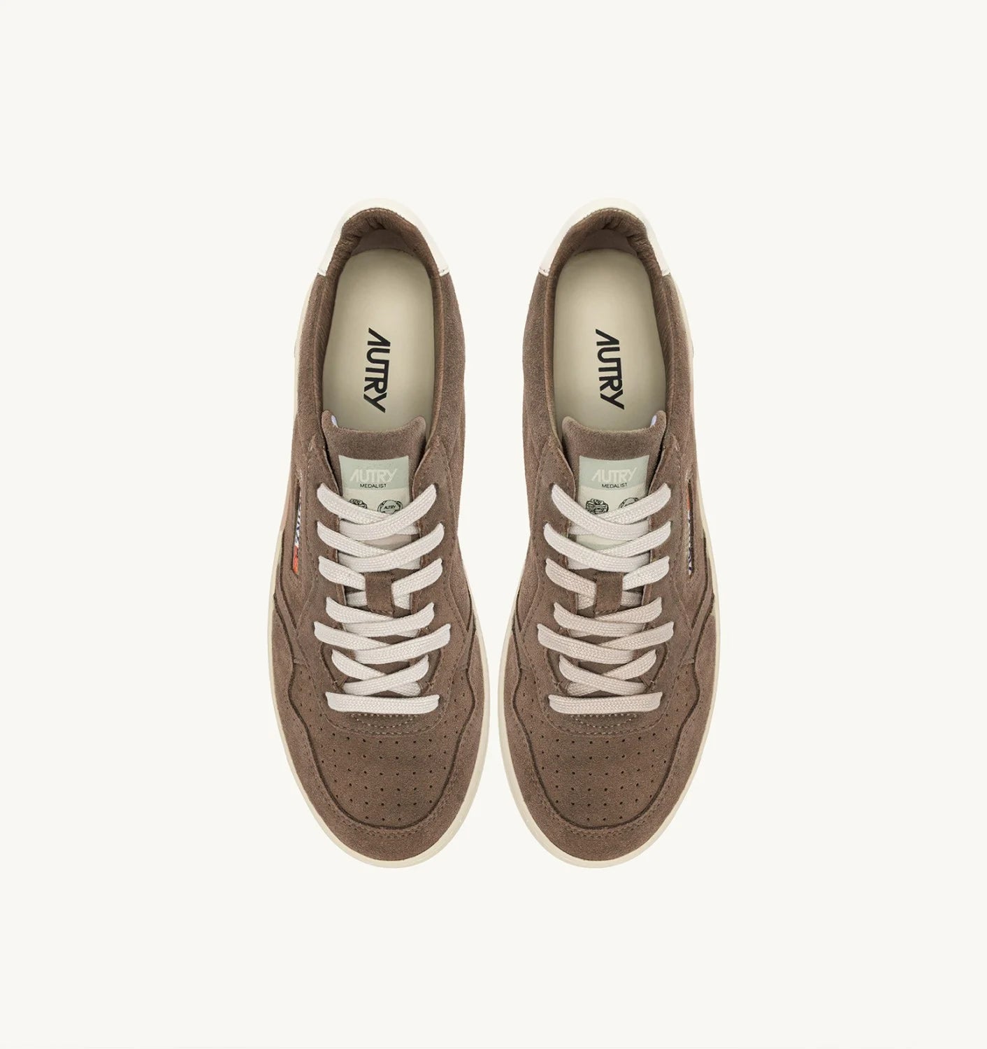 Autry Sneakers Medalist Low in Camoscio Color Sigaro Spoiler Bianco