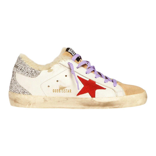 Golden Goose   Sneakers Super-Star con fodera in montone e stella in camoscio rosso
