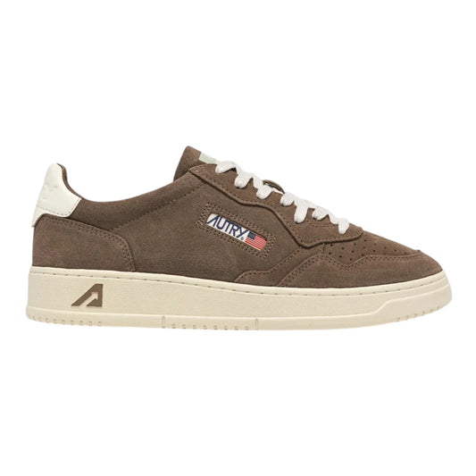 AUTRY SNEAKERS MEDALIST LOW IN SUEDE CIGAR E BIANCO AULM UH10
