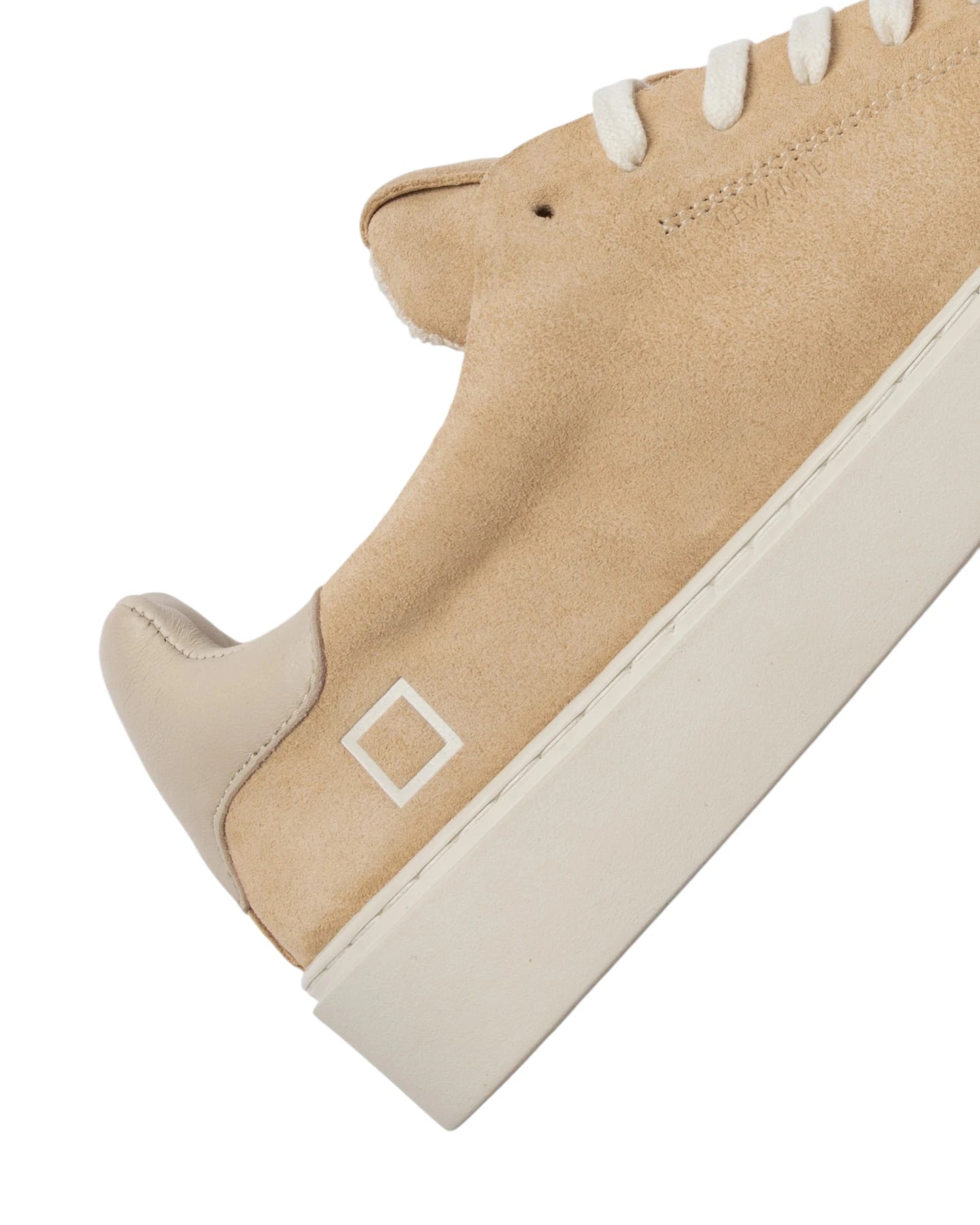 D.A.T.E. LEVANTE Sneakers basse in camoscio beige